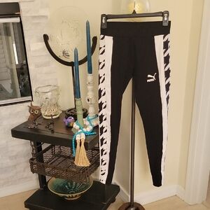 Puma Women's Black and White Leggings/joggers